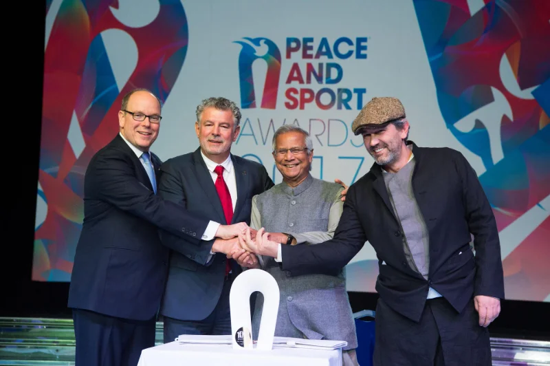 001_bestof.jpg